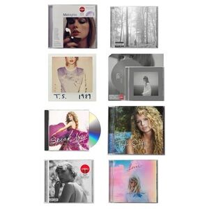 Bundle of 8 Taylor Swift CDs in Excellent Condition